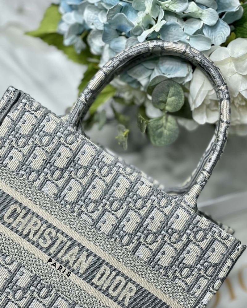 Christian Dior Shopping Bags